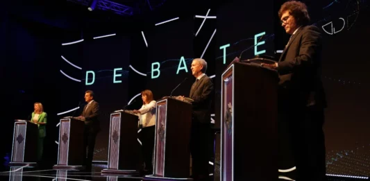 El primer debate presidencial de cara a las elecciones del 22 de octubre tuvo más de 45 puntos de rating.