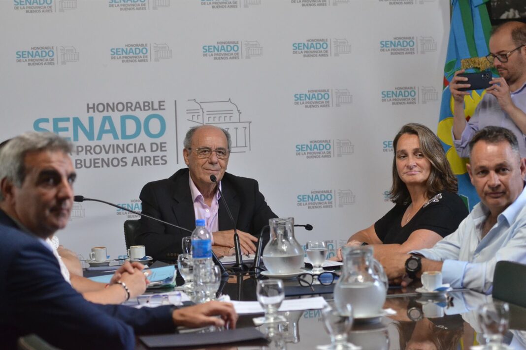 La comisión de Asuntos Municipales, Descentralización y Fortalecimiento Institucional del Senado bonaerense se reunieron por última vez en el año. Los temas.