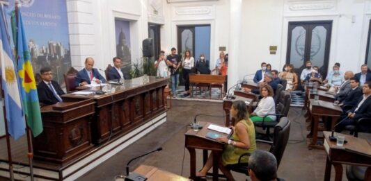 El PRO impuso la eliminación de una serie de subsidios al transporte en San Nicolás.
