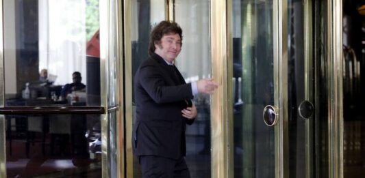 A cinco días de su asunción, al presidente electo, Javier Milei, aun le resta definir los nombres para lugares claves como la AFIP, PAMI, Salud, entre otros.