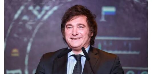 Milei mantuvo una comunicación con Trump y programaron una visita del ex presidente a la Argentina.