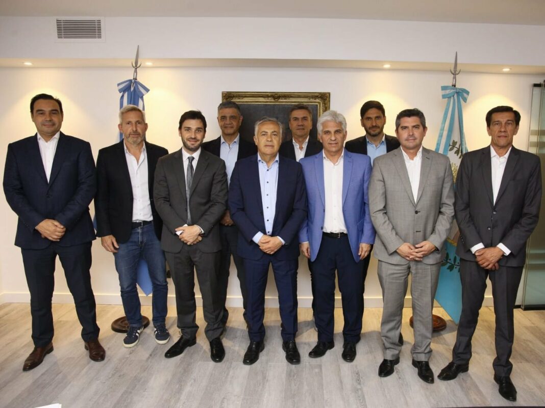 Los 10 gobernadores de Juntos por el Cambio ratificaron la intención de actuar en “bloque” para negociar con el Jefe de Estado a partir de 2024.