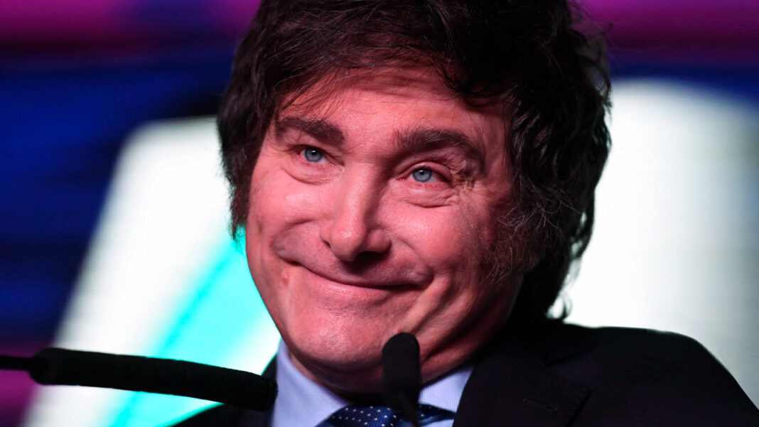 Javier Milei lanzó un último spot en el que pretende desmentir la “campaña del miedo” que lleva adelante Unión por la Patria.