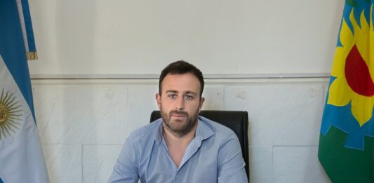 Luego de que la Justicia Electoral negara la apertura de urnas en 25 de mayo, el intendente Hernán Ralinqueló reconoció la derrota ante el candidato de JxC.