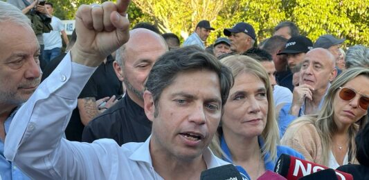 Kicillof con Alak, Secco y Cagliardi: "La campaña termina cuando Massa este en Casa Rosada"