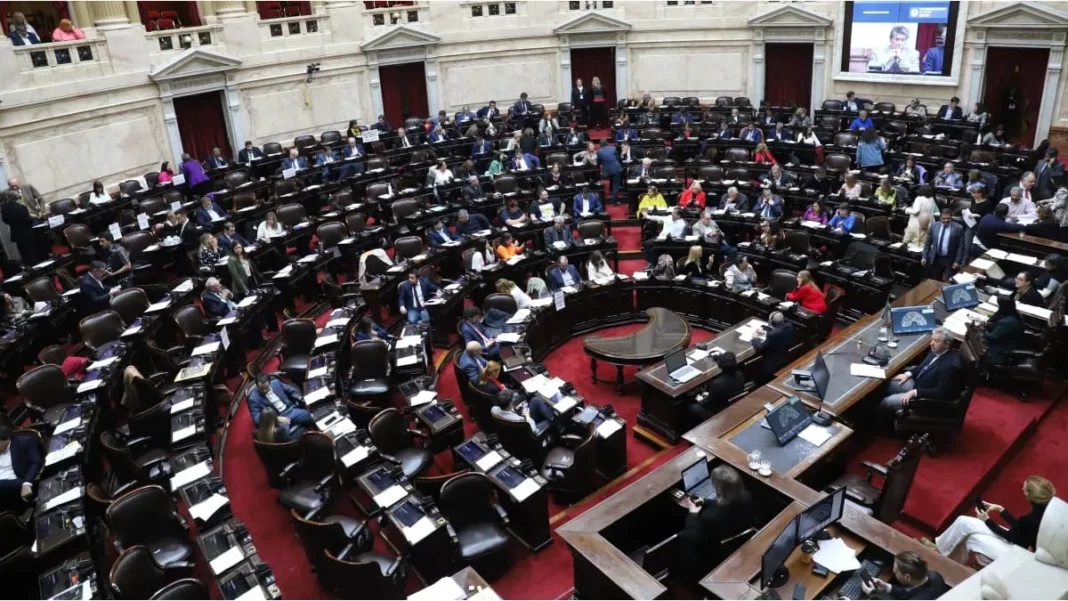 La bancada de diputados de Unión por la Patria definen este miércoles la nueva configuración del peronismo en el Congreso.