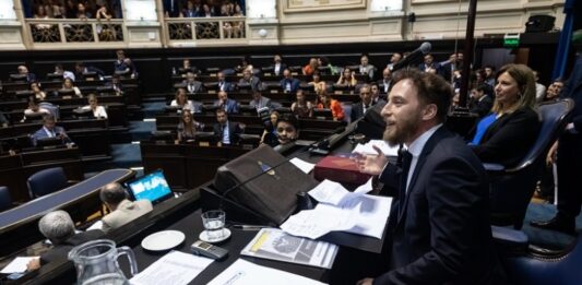 En estas elecciones 2023, varios miembros de la Legislatura Bonaerense fueron consagrados como intendentes en sus municipios. ¿Quiénes ocuparán sus bancas?