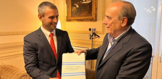 Diputados y Senadores de la oposición le pidieron al Gobierno nacional que “defina las prioridades” para tratar la Ley Ómnibus.
