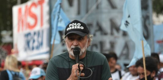 El líder del Polo Obrero señaló al exMinisterio de Desarrollo Social como responsable de la malversación de fondos.