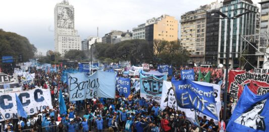 Los movimientos sociales brindarán una conferencia de prensa para dar detalles sobre la movilización de este miércoles a Plaza de Mayo.