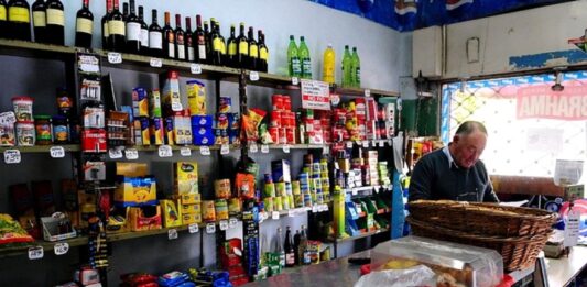 Los almaceneros advirtieron que muchos negocios serán insostenibles cuando lleguen los tarifazos.