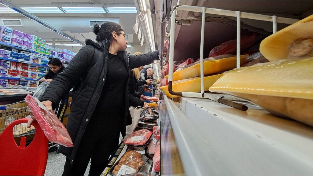 Inflación: los aumentos en alimentos ya superan los dos dígitos.