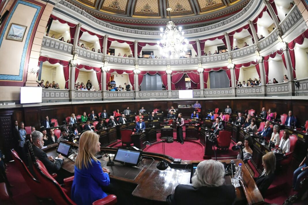 En el Senado bonaerense no hubo acuerdo en Juntos por el Cambio y la coalición se partió en dos: el PRO por un lado y la UCR por el otro.