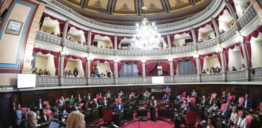 En el Senado bonaerense no hubo acuerdo en Juntos por el Cambio y la coalición se partió en dos: el PRO por un lado y la UCR por el otro.
