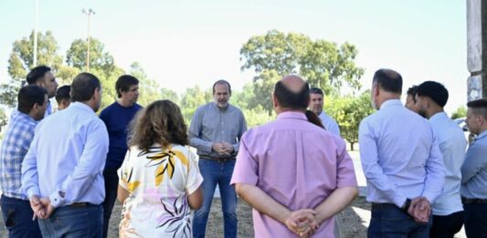 Federico Susbielles presentó el equipo de once delegados municipales que trabajarán en su gestión al frente de Bahía Blanca.