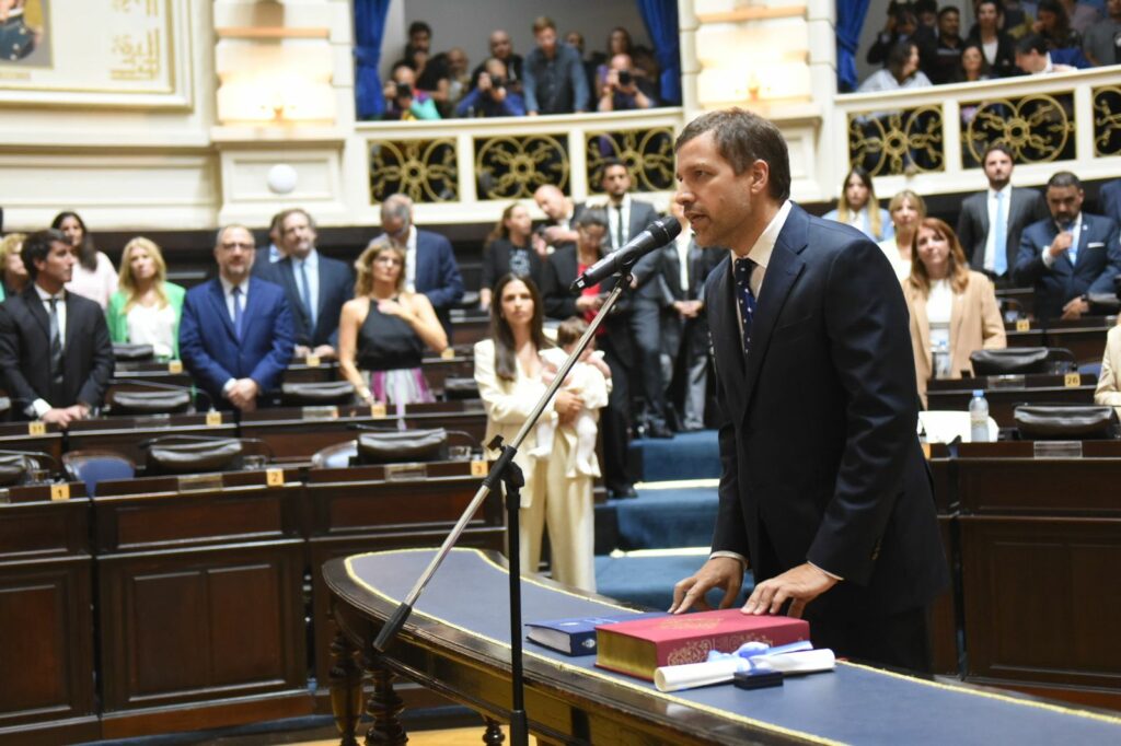  "Si, juro", Juan Pablo de Jesús. 