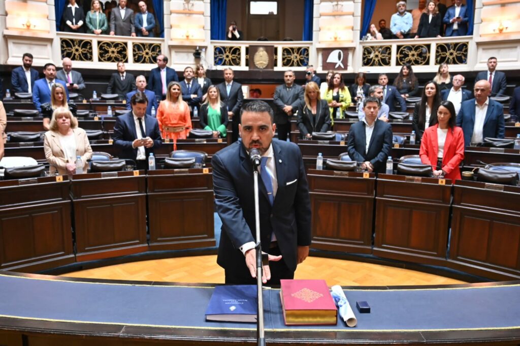  “Sí, juro”, Carlos Fabián Luayza Troncozo. 