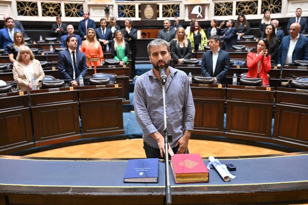 "Si, juro", Martín Rodríguez. 