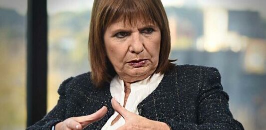 Bullrich le envió un mensaje al Congreso nacional y advirtió a los legisladores que si no aprueban la Ley Ómnibus “el país va a ir a una explosión”.