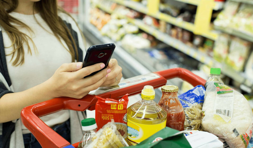 La CAME informó que las ventas minoristas registraron un descenso interanual, con la paradoja de que 