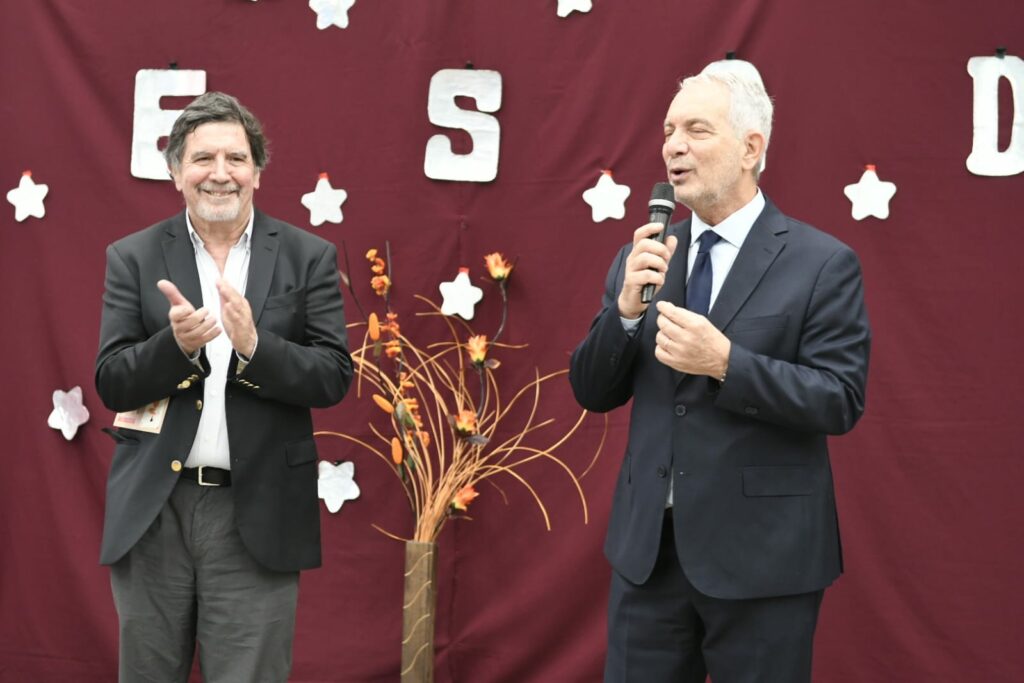 Alak y Sileoni, juntos en el cierre del ciclo lectivo 2023 de las cárceles bonaerenses.