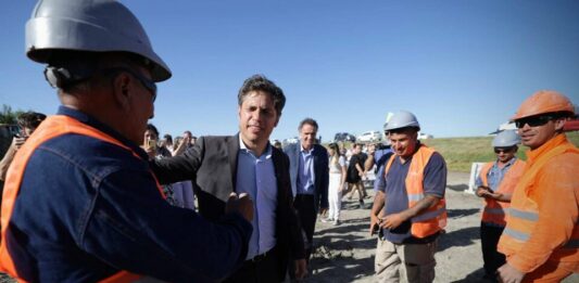 El gobernador Axel Kicillof encabezará en La Costa una reunión con intendentes y posteriormente realizará la habitual conferencia de verano.