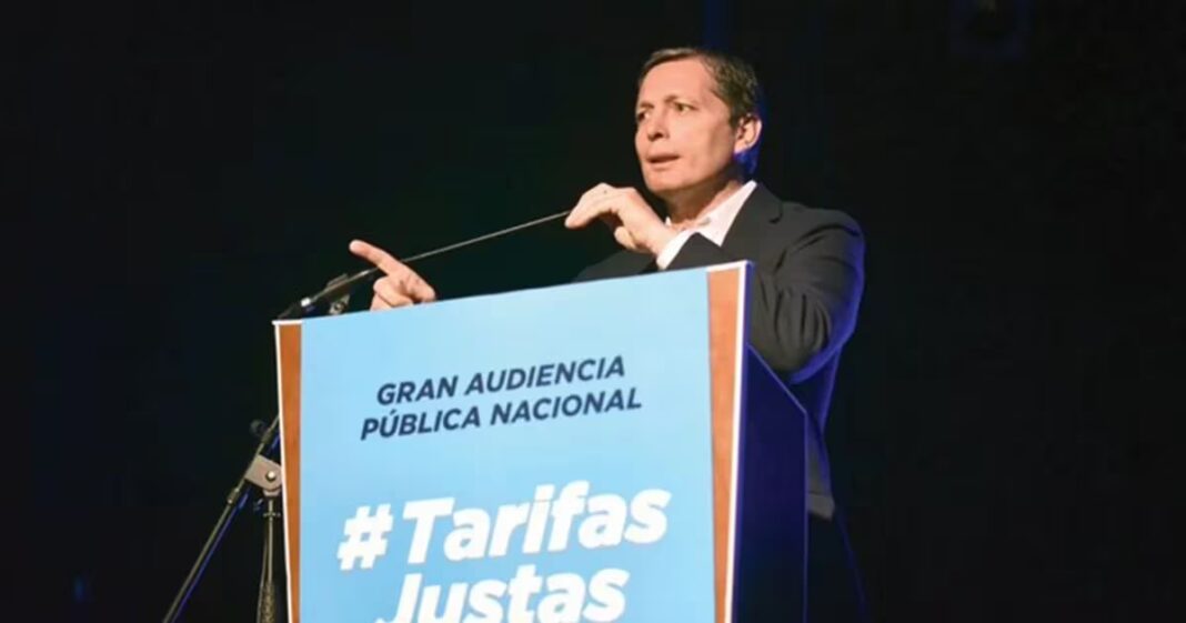El intendente de Esteban Etcheverría, Fernando Gray, volvió a cargar contra el Gobierno nacional por realizar audiencias públicas de tarifas de forma virtual.