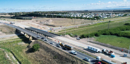 El diputado bonaerense, Lorenzo Natali, exige precisiones sobre los plazos de una obra clave para Bahía Blanca.