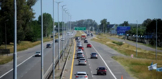 La provincia de Buenos Aires comenzó las obras en la Ruta 2 y reducirá los carriles de un tramo específico por los próximos tres meses.