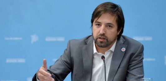 El ministro de Salud de la provincia de Buenos Aires, Nicolás Kreplak, denunció que "dos de cada diez personas no están comprando su medicación”.
