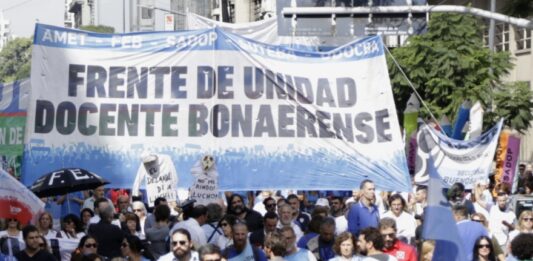Los gremios que nuclean a los judiciales y docentes bonaerenses llamaron a renovar la discusión paritaria los primeros días de febrero.