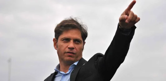 El gobernador bonaerense, Axel Kicillof, encabezó un acto en Lanús y cruzó al presidente Javier Milei por negarle recursos a provincia.