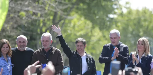 Autoridades de La Plata, Berisso y Ensenada se reúnen para desarrollar un plan integral de seguridad conjunto.