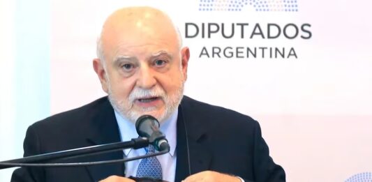 El Gobierno apelará la cautelar de la Justicia que suspende la reforma laboral del DNU del presidente Javier Milei y pedirán que la causa se siga tramitando en otro fuero.