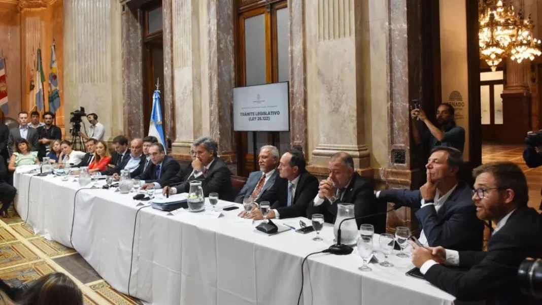 Se reúne este jueves la comisión Bicameral que analizará la validez del decreto de necesidad y urgencia (DNU) de Javier Milei. Todos los detalles.