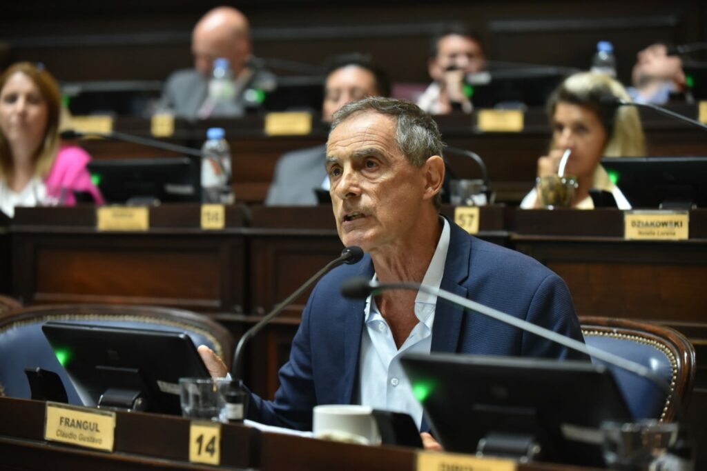 El presidente del bloque Acuerdo Cívico UCR-GEN, Claudio Frangul.