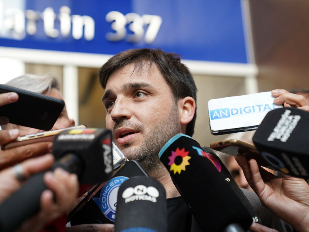 El Gobierno de Chubut se presentó ante la Justicia Federal en reclamo de los más de $13 mil millones de deuda que tiene el Estado nacional por los fondos de la coparticipación.