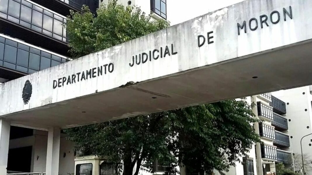 La Justicia ordenó la “suspensión inmediata” de los artículos 2 y 3, sobre desregulación de actividades y servicios, del DNU de Javier Milei.