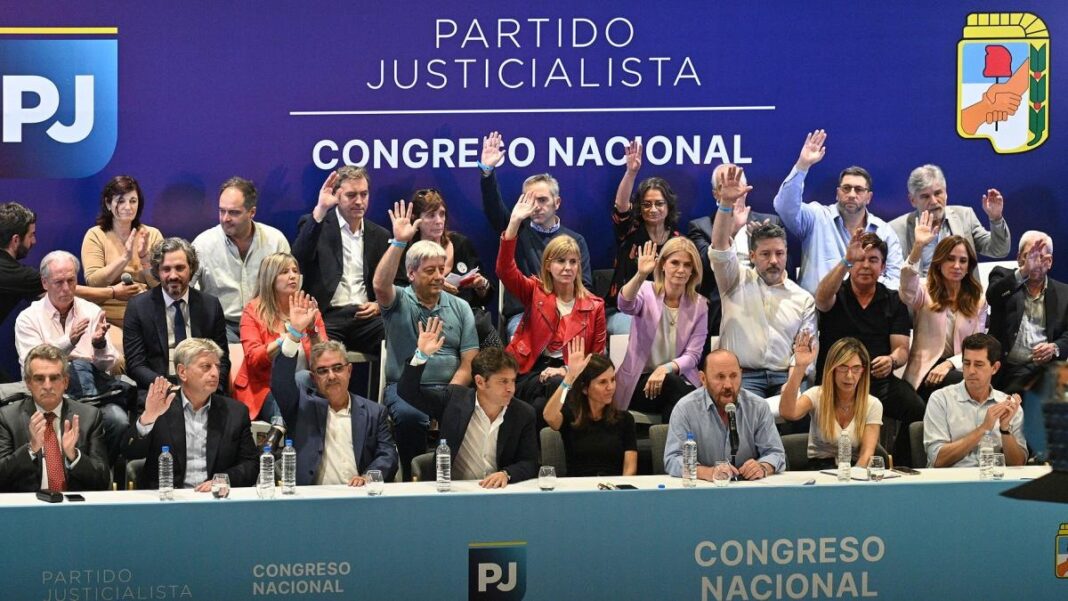Dirigentes de distintos distritos del peronismo buscan sumar nuevos actores en su rol de oposición frente al gobierno de Javier Milei.