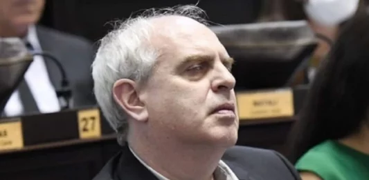 El senador bonaerense del PRO, Alejandro Rabinovich, cruzó a la gestión del gobernador de la provincia de Buenos Aires, Axel Kicillof.