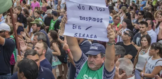 Ante los rumores de despidos masivos, ATE lanzó un paro de 48 horas en puertos, aeropuertos y aduanas, por lo cual se frenará el comercio internacional.