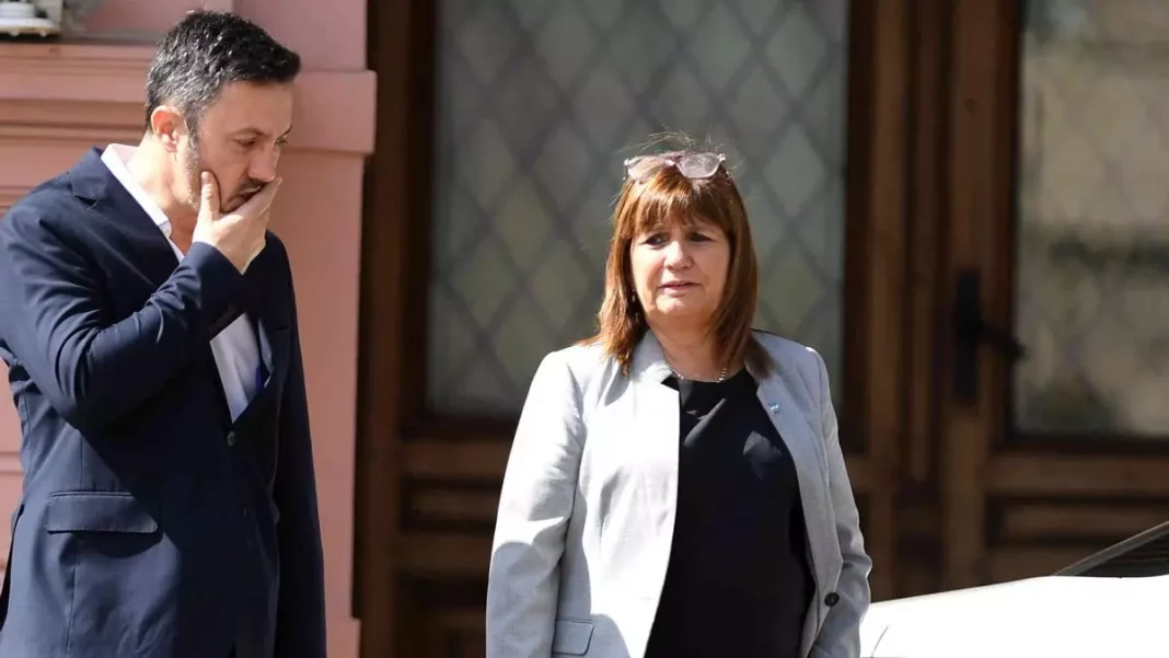 Con el objetivo de simplificar la administración, el Gobierno amplió las facultades del Ministerio de Seguridad y Bullrich suma poder.