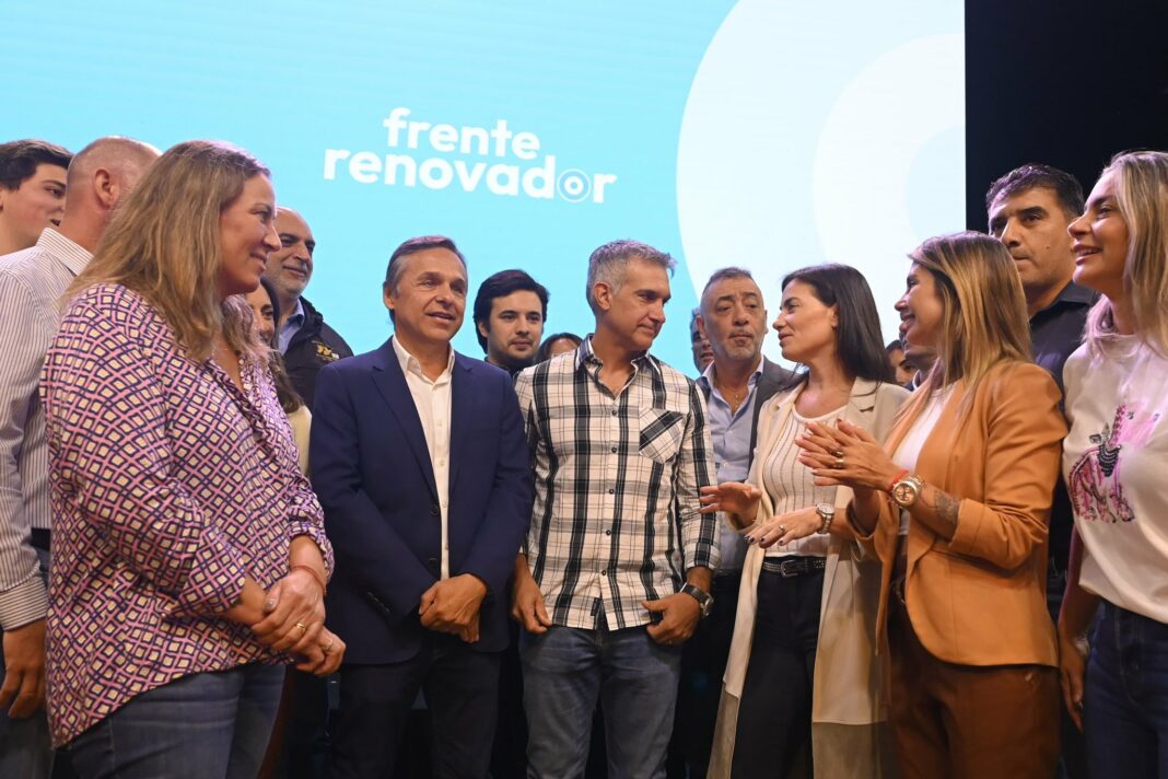 Durante el Congreso del Frente Renovador, el exministro de Transporte, Diego Giuliano, fue nombrado como presidente del espacio