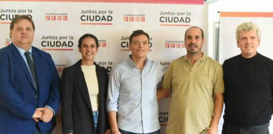 El radicalismo platense junto a otros espacios políticos afines a Juntos por el Cambio se organizan y lanzan el frente “Juntos por la Ciudad”.
