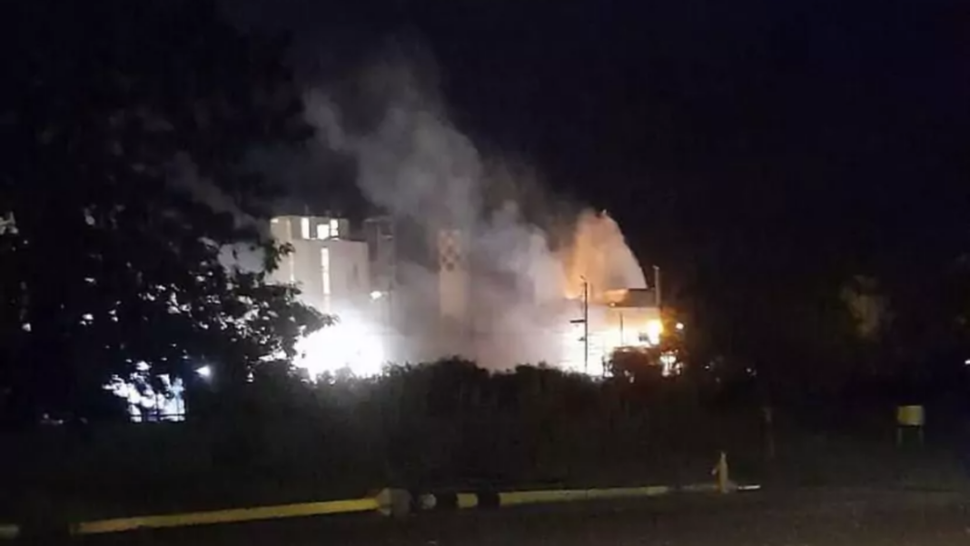 Luego de la explosión de la empresa de agroquímicos Atanor, concejales de Unión por la Patria elevaron un pedido de informes contra el intendente Santiago Passaglia.