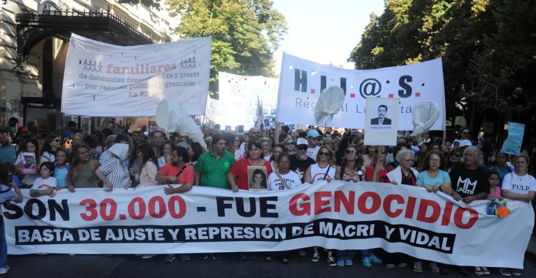 El radicalismo bonaerense tambien repudió el ataque de odio a la militante de HIJOS. 