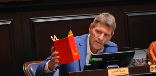 Diputados libertarios y del FIT-U pusieron reparos a la creación del Comité de la Cuenca Hídrica Arroyo San Francisco–Las Piedras.