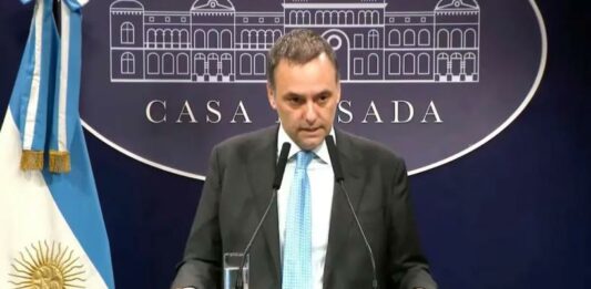 El mercado no se reguló solo y el Gobierno abrirá las importaciones para que la competencia de productos baje los precios.