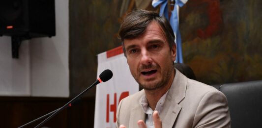 En Morón, Juntos por el Cambio se fragmentó en mil pedazos por un acuerdo del intendente con dos ediles opositores. La reacción de la bancada cambiemita.