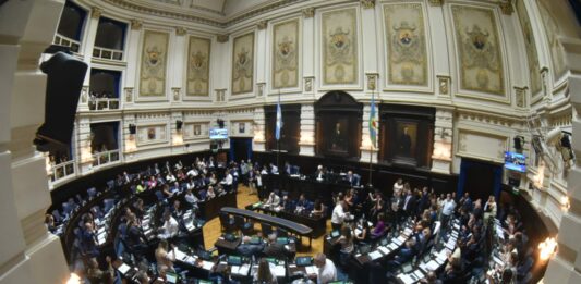 Los legisladores que integran diferentes comisiones de la Cámara de Diputados bonaerenses mantendrán un encuentro conjunto informativo.
